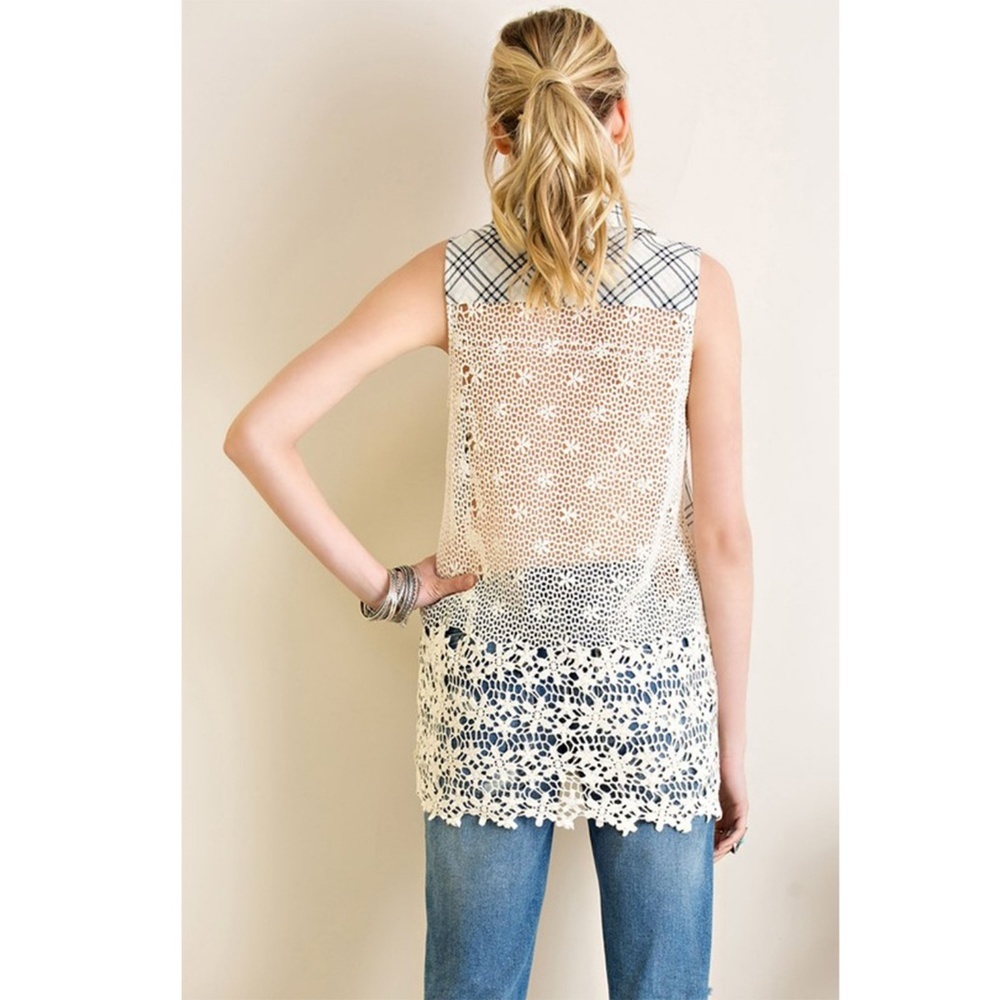 ✿❀ White Plaid Tank (Large only) ❀✿ - Picture 5 of 6